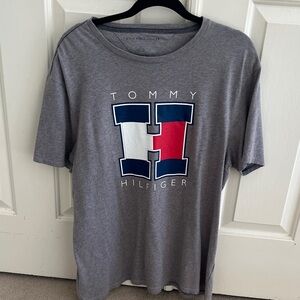 Tommy Hilfiger Gray Tee with Red and Blue Logo